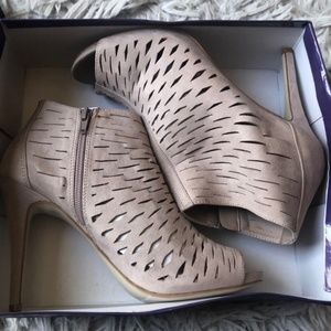New in box suede like heeled booties